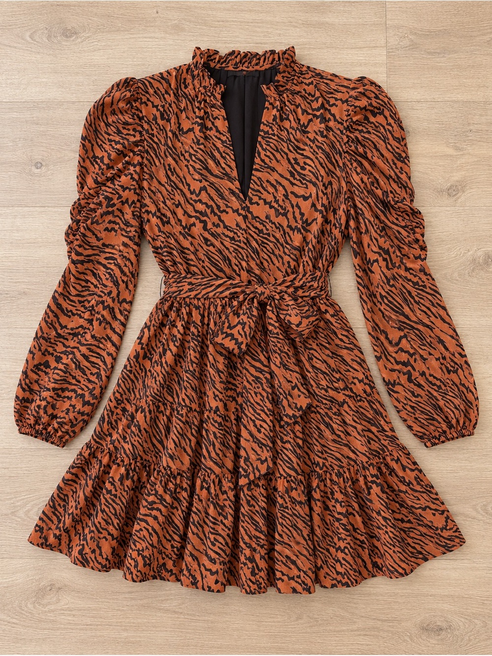 Anna Cate tiger print ruffle dress large